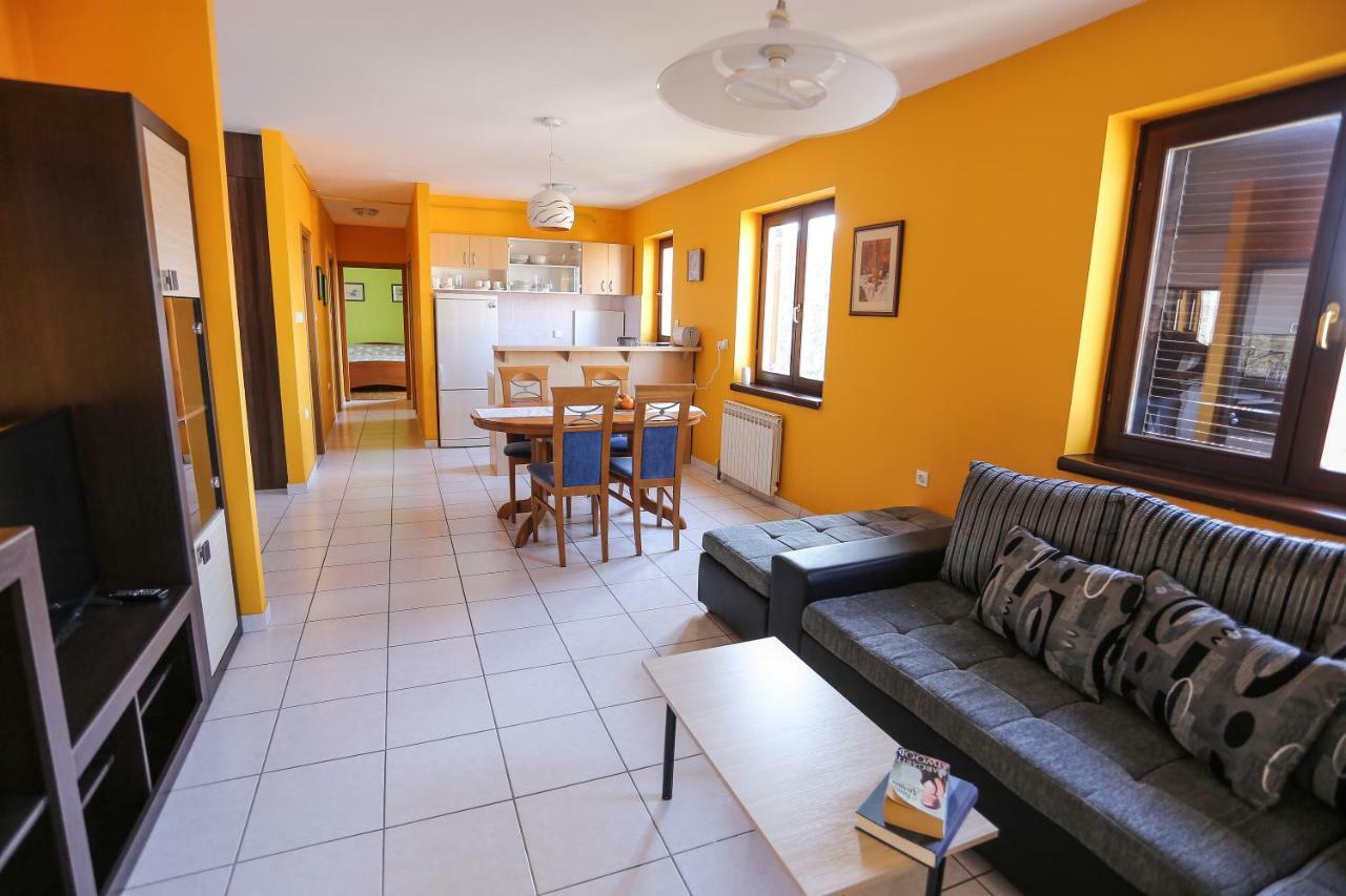 Apartment Sunny Place Pula Exteriér fotografie